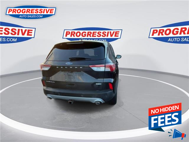 2020 Ford Escape Titanium (Stk: LUC31749) in Sarnia - Image 8 of 25