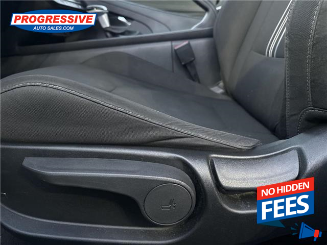 2023 Hyundai Elantra Preferred (Stk: PU563089) in Sarnia - Image 13 of 24