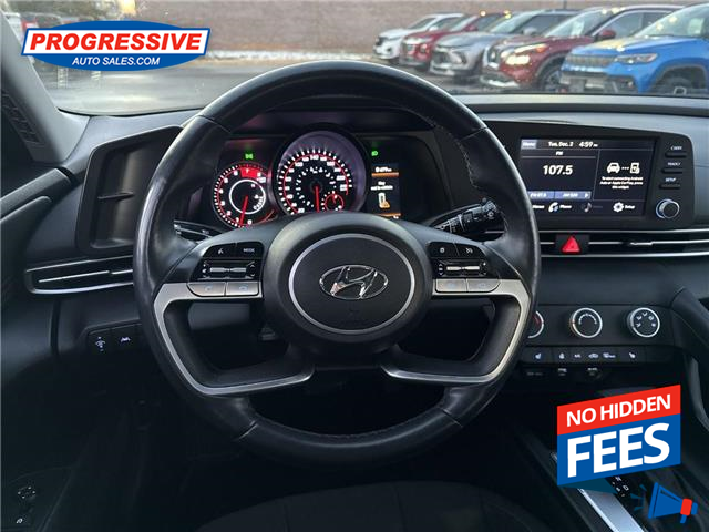 2023 Hyundai Elantra Preferred (Stk: PU563089) in Sarnia - Image 15 of 24