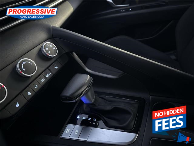 2023 Hyundai Elantra Preferred (Stk: PU563089) in Sarnia - Image 20 of 24
