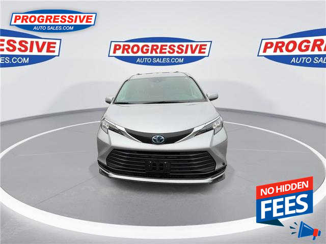 2025 Toyota Sienna LE 8-Passenger (Stk: SS257374) in Sarnia - Image 4 of 25