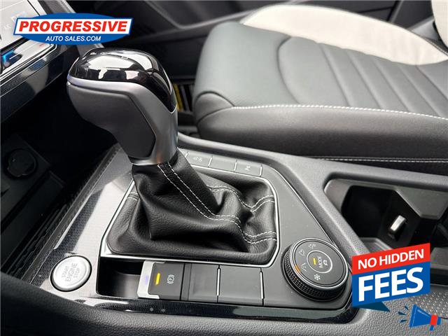 2025 Volkswagen Taos Highline (Stk: SM069937) in Sarnia - Image 21 of 26
