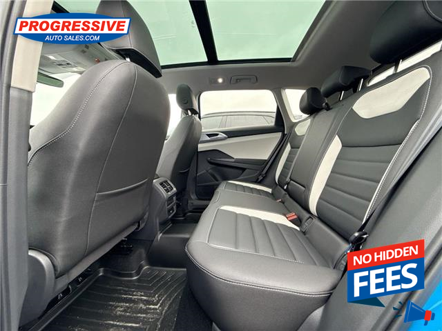2025 Volkswagen Taos Highline (Stk: SM069937) in Sarnia - Image 23 of 26