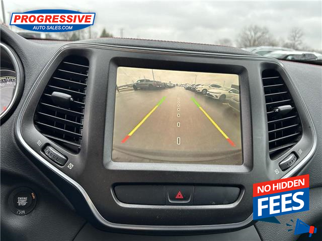 2019 Jeep Cherokee Trailhawk (Stk: KD210124) in Sarnia - Image 18 of 24