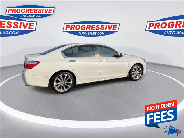 2015 Honda Accord Sport (Stk: FA805590P) in Sarnia - Image 9 of 25 2015 Honda Accord Sport (Stk: FA805590P) in Sarnia - Image 9 of 25