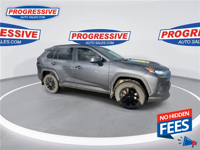 2023 Toyota RAV4 Hybrid LE (Stk: PW180890) in Sarnia - Image 10 of 24