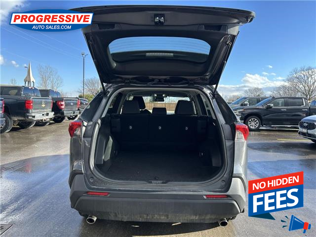 2023 Toyota RAV4 Hybrid LE (Stk: PW180890) in Sarnia - Image 23 of 24