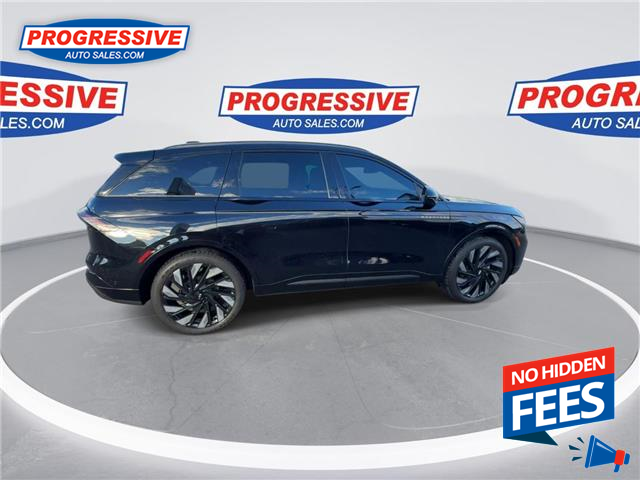 2024 Lincoln Nautilus Reserve (Stk: RJ817213) in Sarnia - Image 9 of 26