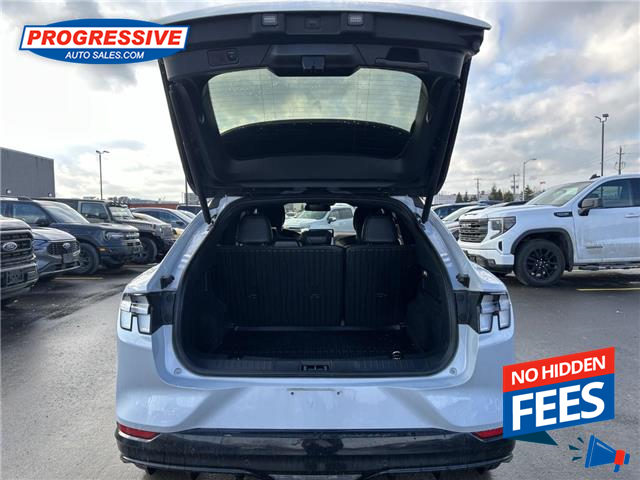 2022 Ford Mustang Mach-E GT Performance Edition (Stk: NMA42428T) in Sarnia - Image 25 of 26