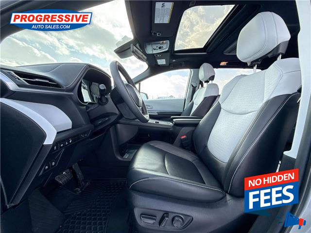 2025 Toyota Sienna LE 8-Passenger (Stk: SS195808P) in Sarnia - Image 12 of 26