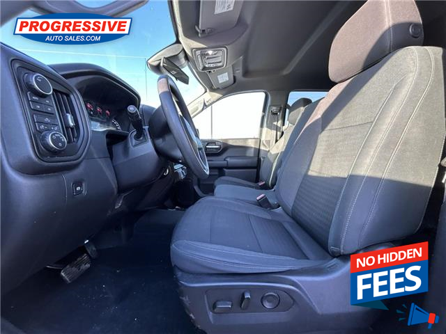 2022 Chevrolet Silverado 1500 Custom Trail Boss (Stk: NG524450P) in Sarnia - Image 4 of 13