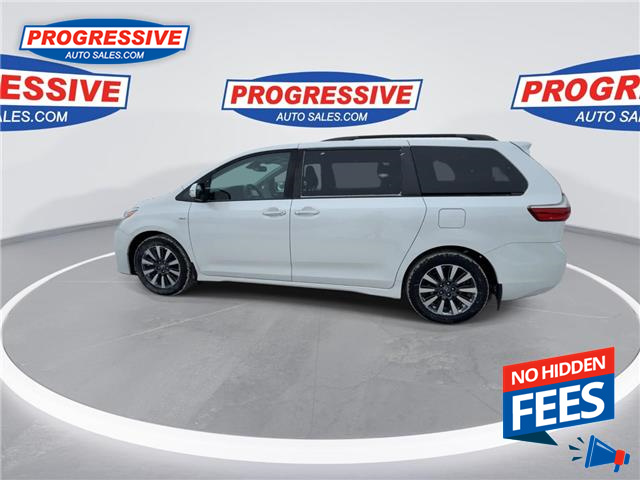 2018 Toyota Sienna XLE 7-Passenger (Stk: JS209449) in Sarnia - Image 6 of 27