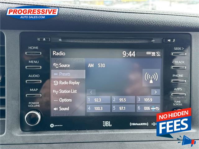 2018 Toyota Sienna XLE 7-Passenger (Stk: JS209449) in Sarnia - Image 17 of 27