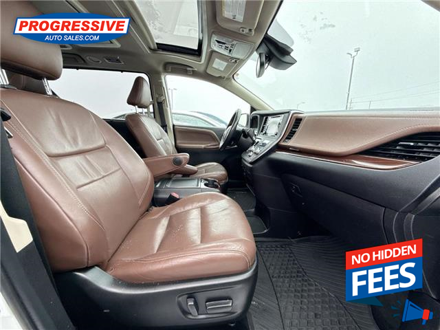 2018 Toyota Sienna XLE 7-Passenger (Stk: JS209449) in Sarnia - Image 27 of 27