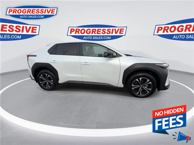 2025 Toyota bZ4X LE (Stk: SA098482) in Sarnia - Image 10 of 24