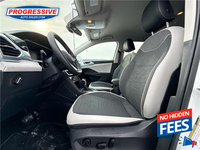 2025 Volkswagen Taos Comfortline (Stk: SM056925) in Sarnia - Image 12 of 24