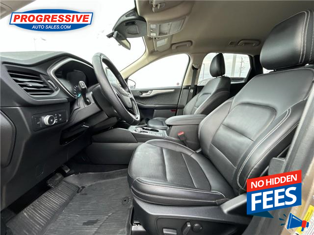 2020 Ford Escape SEL (Stk: LUC45823) in Sarnia - Image 12 of 25