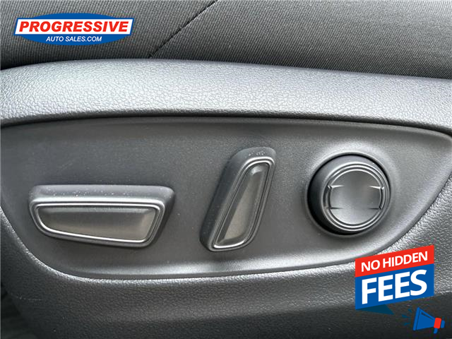 2025 Toyota RAV4 Plug-In Hybrid SE (Stk: SD254369) in Sarnia - Image 13 of 26 2025 Toyota RAV4 Plug-In Hybrid SE (Stk: SD254369) in Sarnia - Image 13 of 26