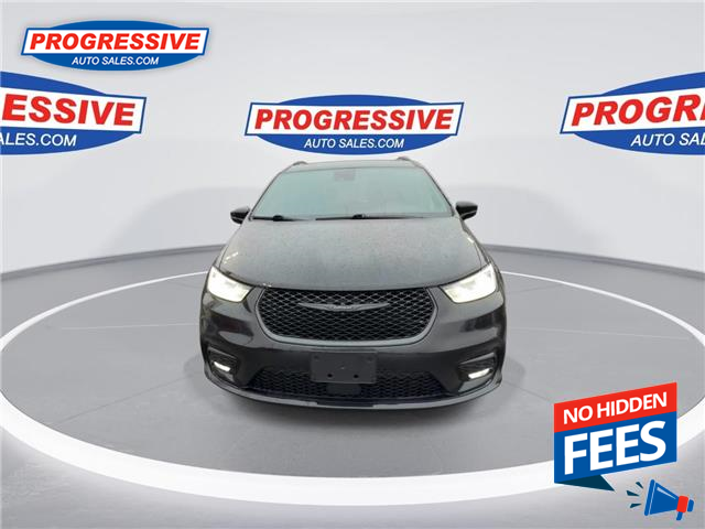 2025 Chrysler Pacifica Limited (Stk: SR533020) in Sarnia - Image 4 of 27