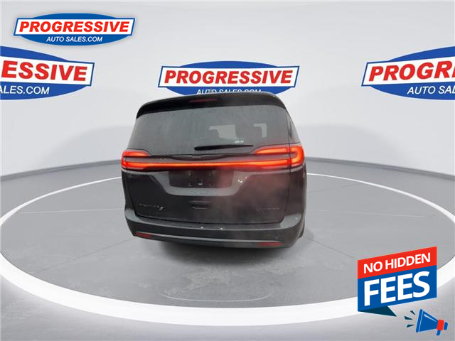 2025 Chrysler Pacifica Limited (Stk: SR533020) in Sarnia - Image 8 of 27