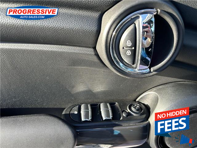 2015 MINI 5 Door Cooper (Stk: FT833994) in Sarnia - Image 14 of 25 2015 MINI 5 Door Cooper (Stk: FT833994) in Sarnia - Image 14 of 25