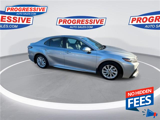 2023 Toyota Camry SE (Stk: PU151024) in Sarnia - Image 10 of 24