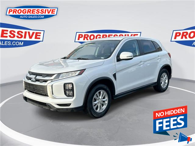 2024 Mitsubishi RVR SE (Stk: RU600759) in Sarnia - Image 1 of 24