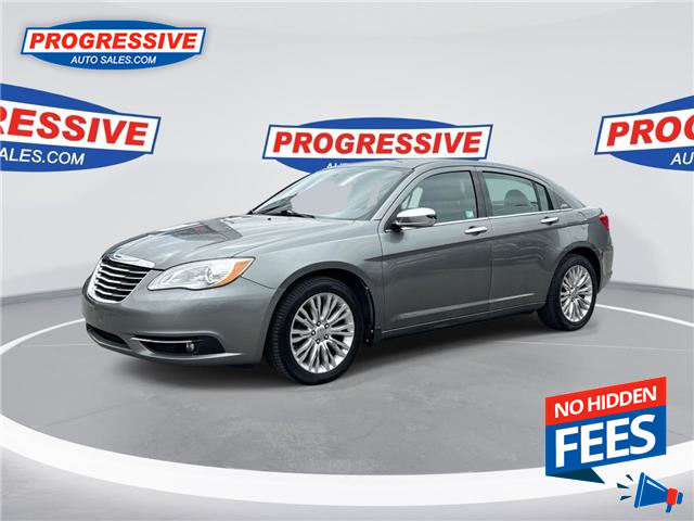 2013 Chrysler 200 Limited (Stk: DN757638T) in Sarnia - Image 1 of 24