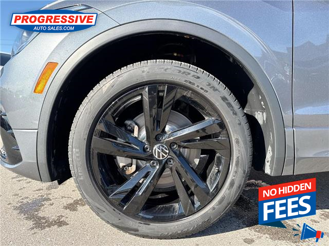 2023 Volkswagen Tiguan Comfortline R-Line Black (Stk: PM121255) in Sarnia - Image 11 of 19