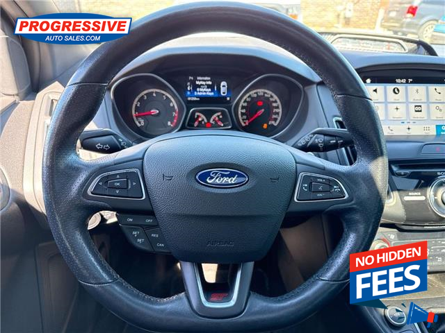 2017 Ford Focus ST Base (Stk: HL280479T) in Sarnia - Image 15 of 26 2017 Ford Focus ST Base (Stk: HL280479T) in Sarnia - Image 15 of 26