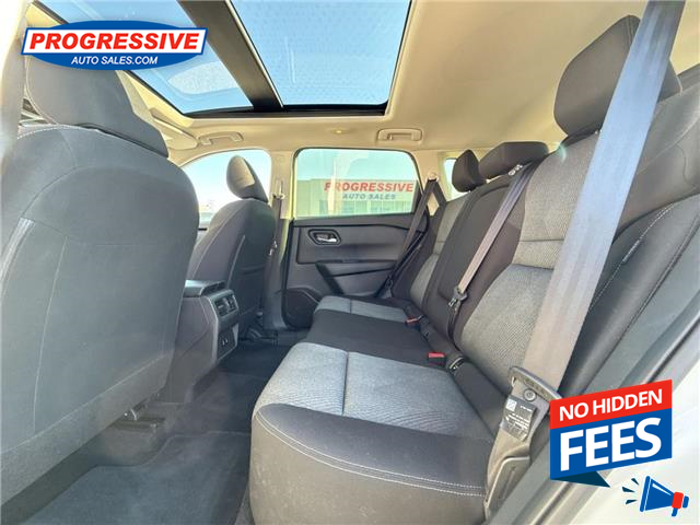 2025 Nissan Rogue SV Moonroof (Stk: SW155873) in Sarnia - Image 22 of 25
