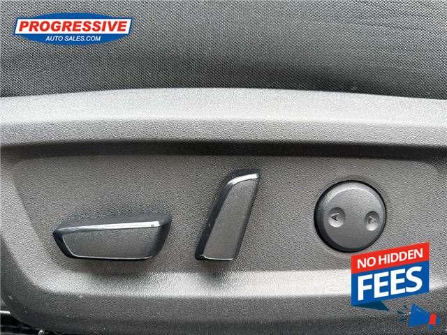 2025 Nissan Rogue SV Moonroof (Stk: SW143743A) in Sarnia - Image 13 of 25