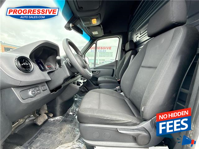 2024 Mercedes-Benz Sprinter 2500 High Roof 4-Cyl Diesel (Stk: RP687322) in Sarnia - Image 12 of 24