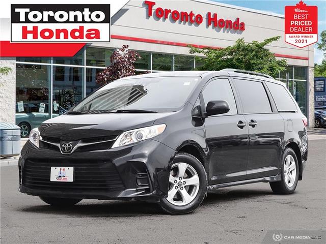 2019 Toyota Sienna LE 8 Passenger (Stk: H43384P) in Toronto - Image 1 of 30