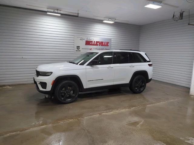 2024 Jeep Grand Cherokee Laredo (Stk: 4036D) in Belleville - Image 1 of 12