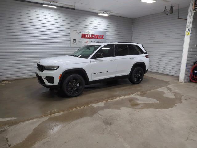 2024 Jeep Grand Cherokee Laredo (Stk: 4084) in Belleville - Image 1 of 12