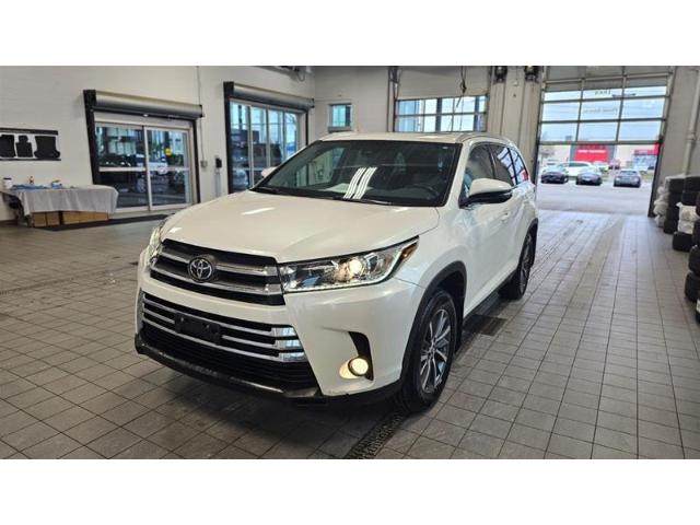 2019 Toyota Highlander XLE (Stk: 2305994B) in London - Image 1 of 13