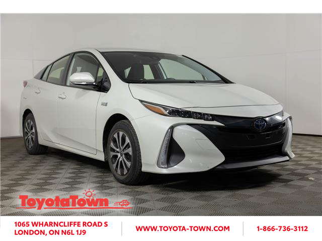 2020 Toyota Prius Prime Base (Stk: U13272) in London - Image 1 of 12