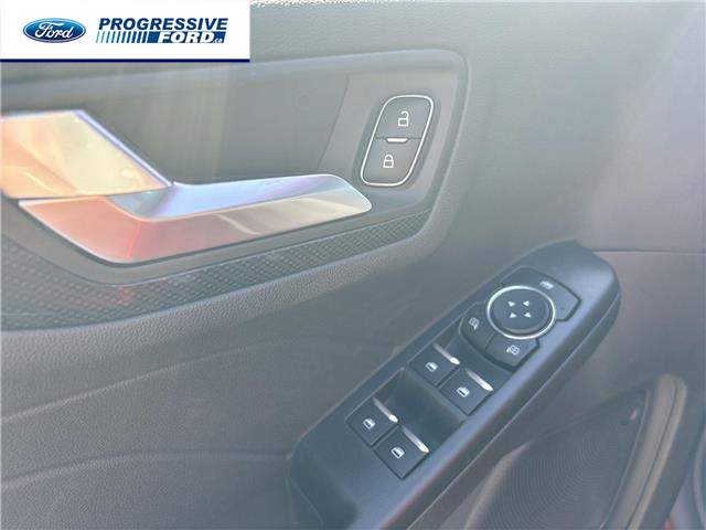 2025 Ford Escape ST-Line (Stk: SUA12409) in Wallaceburg - Image 13 of 25