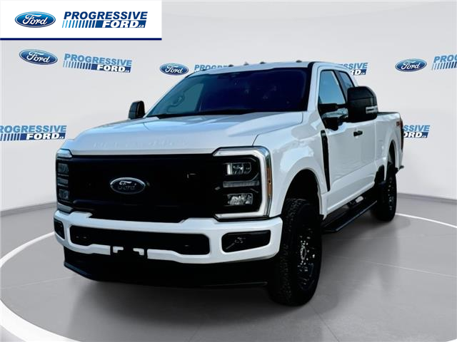 2024 Ford F-350 XL (Stk: REF97776) in Wallaceburg - Image 1 of 24