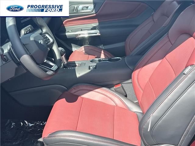 2025 Ford Mustang GT Premium (Stk: S5121096) in Wallaceburg - Image 3 of 16
