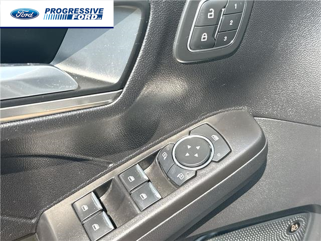 2021 Ford Escape Titanium Hybrid (Stk: MUA74931T) in Wallaceburg - Image 13 of 25 2021 Ford Escape Titanium Hybrid (Stk: MUA74931T) in Wallaceburg - Image 13 of 25