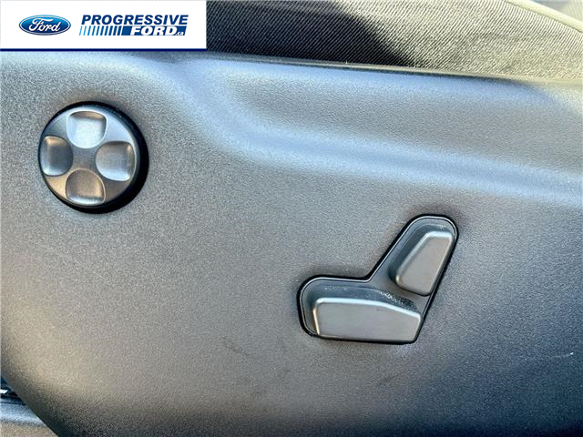 2021 Jeep Grand Cherokee Overland (Stk: MC748876T) in Wallaceburg - Image 12 of 26