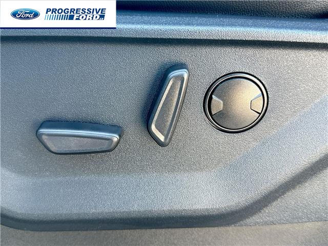 2025 Ford F-150 Lariat (Stk: SFC27823) in Wallaceburg - Image 12 of 25