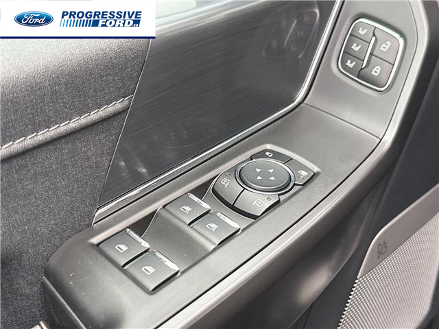 2025 Ford F-150 Lariat (Stk: SKF45016) in Wallaceburg - Image 13 of 25