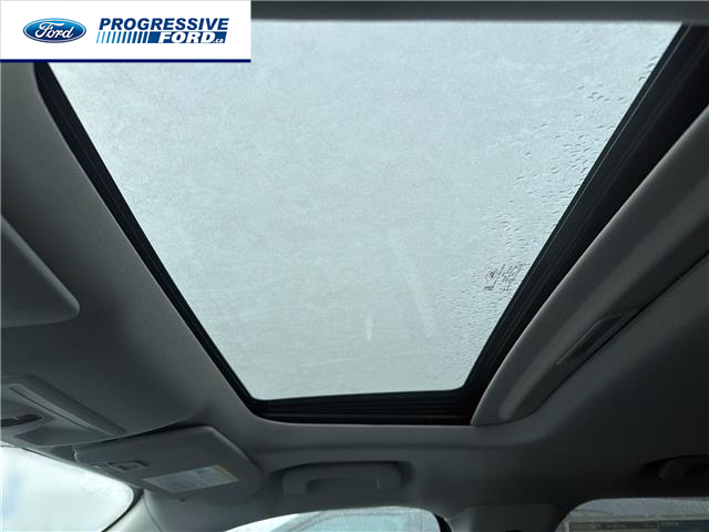 2026 Ford Maverick Lariat (Stk: TRA38228) in Wallaceburg - Image 14 of 17