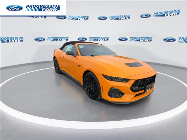 2026 Ford Mustang GT Premium (Stk: T5115924) in Wallaceburg - Image 2 of 25