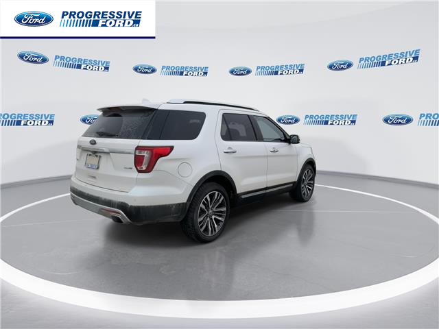 2017 Ford Explorer Platinum (Stk: HGC27855T) in Wallaceburg - Image 8 of 27 2017 Ford Explorer Platinum (Stk: HGC27855T) in Wallaceburg - Image 8 of 27
