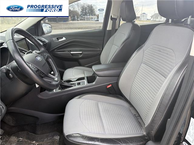 2018 Ford Escape SE (Stk: JUA01153T) in Wallaceburg - Image 11 of 25