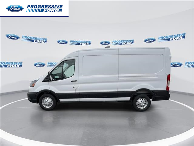 2026 Ford Transit-150 Cargo Base (Stk: TKA67334) in Wallaceburg - Image 5 of 21